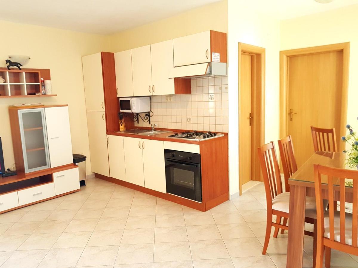 Apartmani Smoljic Primošten Kültér fotó